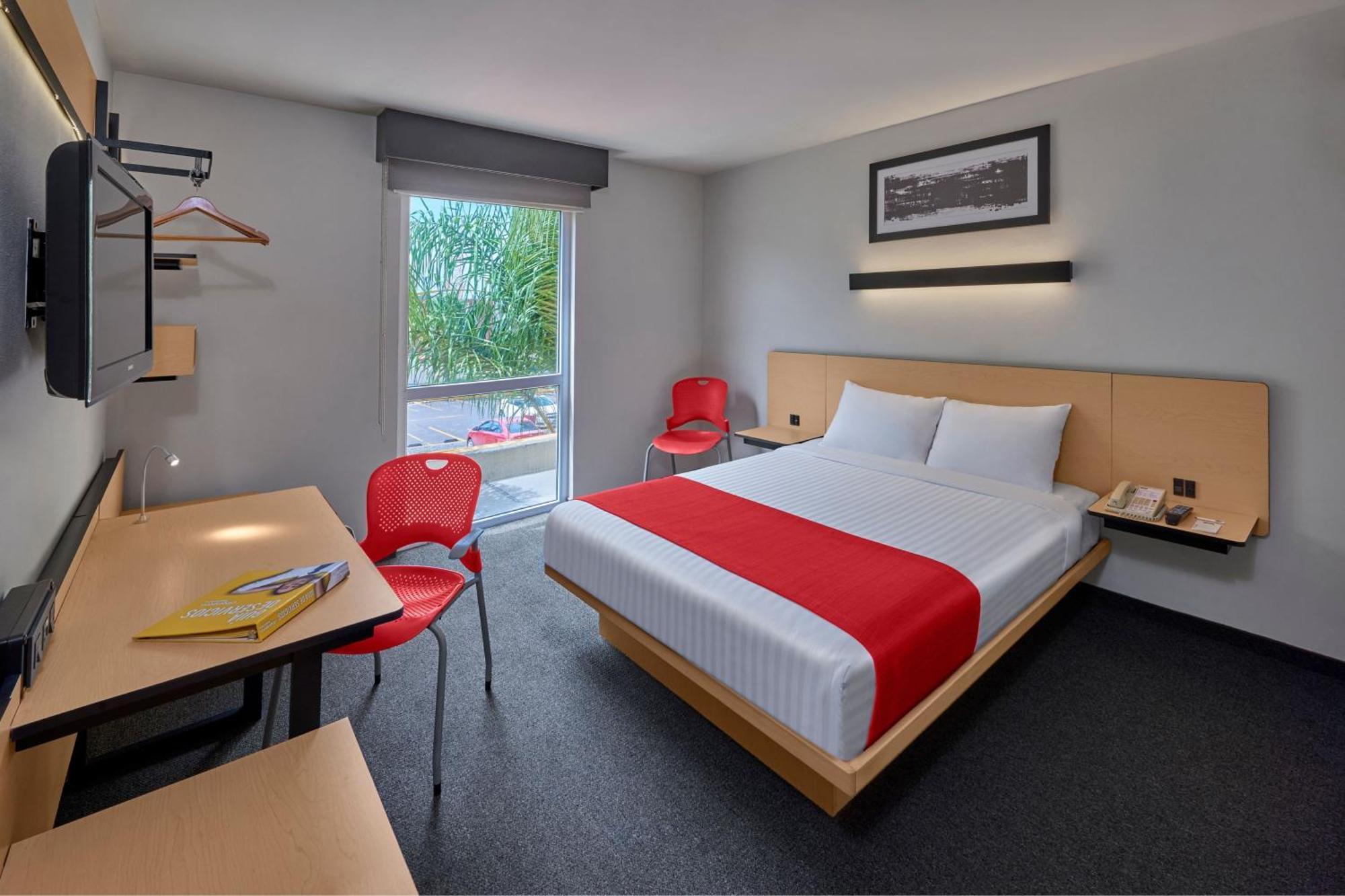 City Express By Marriott Queretaro Jurica Exterior photo