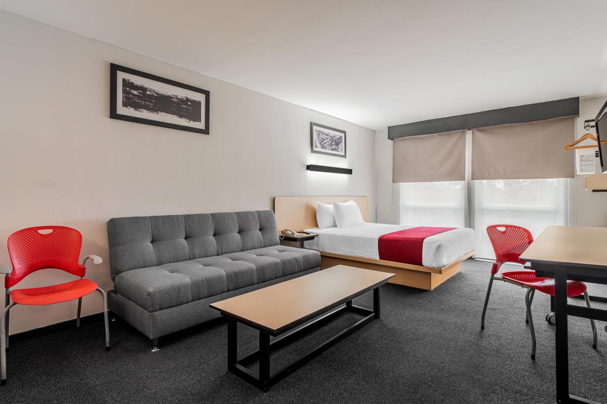 City Express By Marriott Queretaro Jurica Exterior photo