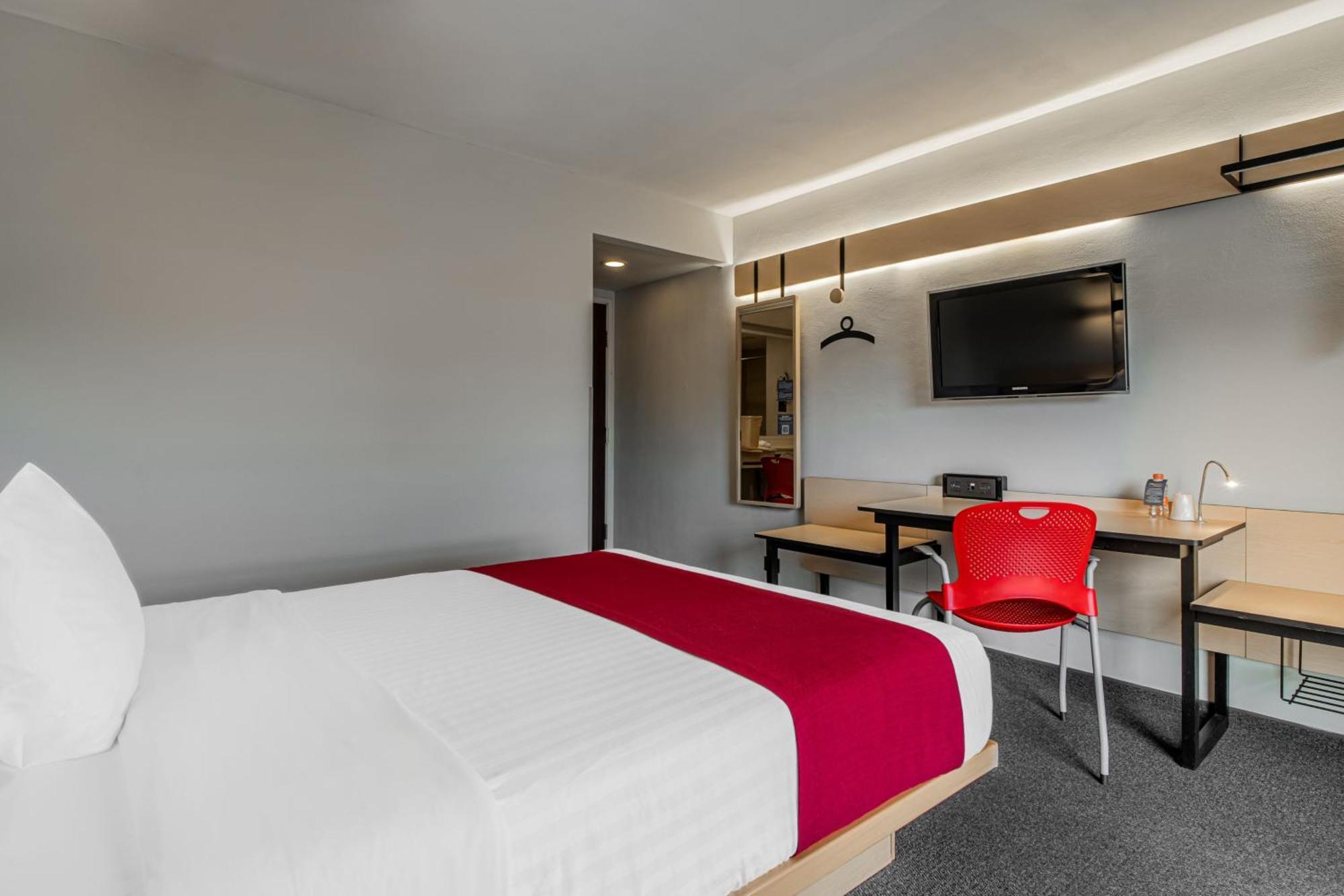 City Express By Marriott Queretaro Jurica Exterior photo