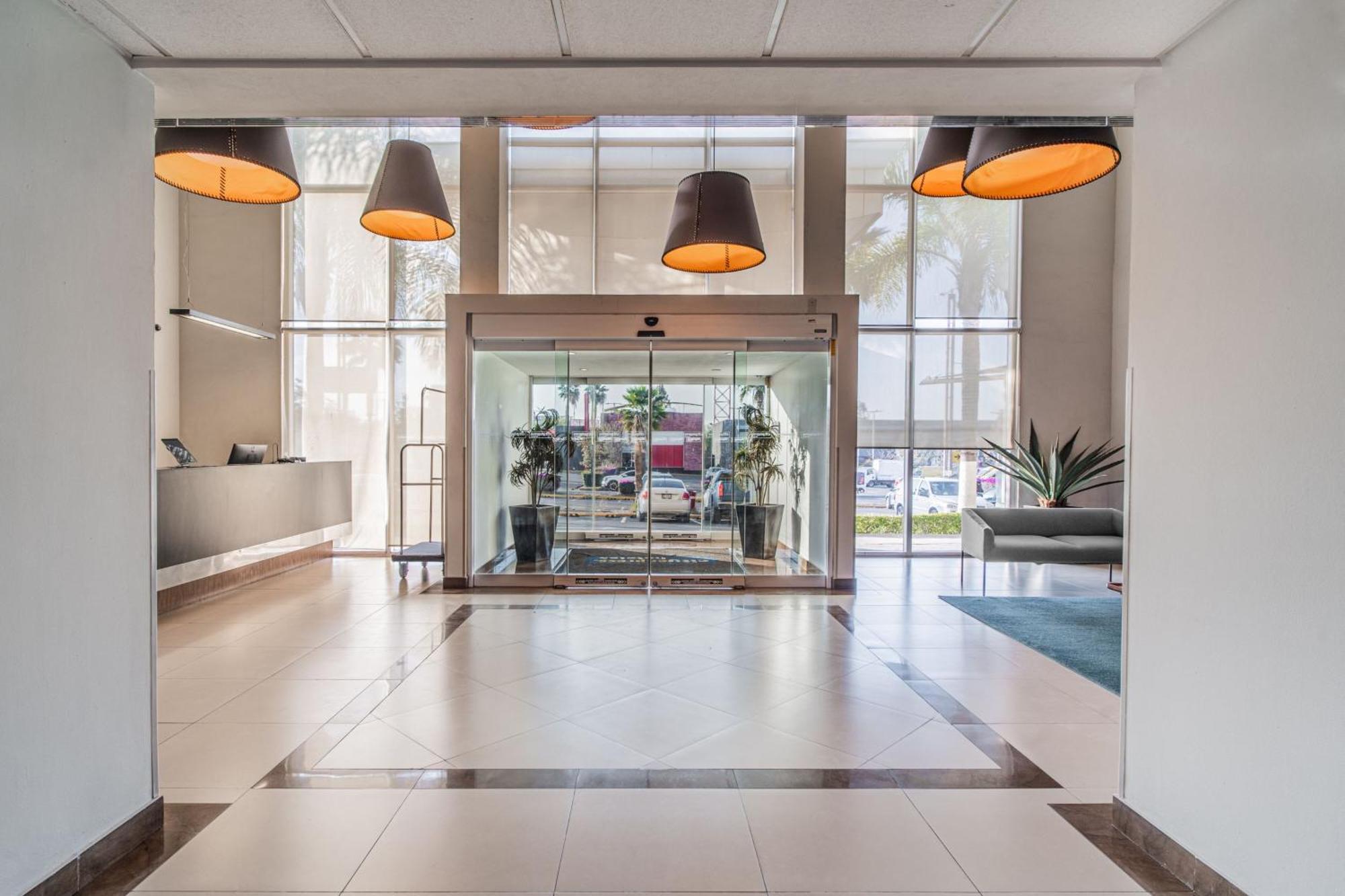 City Express By Marriott Queretaro Jurica Exterior photo